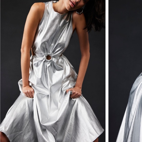 Jules Kae Dresses & Skirts - JULES KAE BOLD SHINY SILVER MIDI DRESS W/O-RING FRONT DETAIL AND SIDE CUTOUTS S